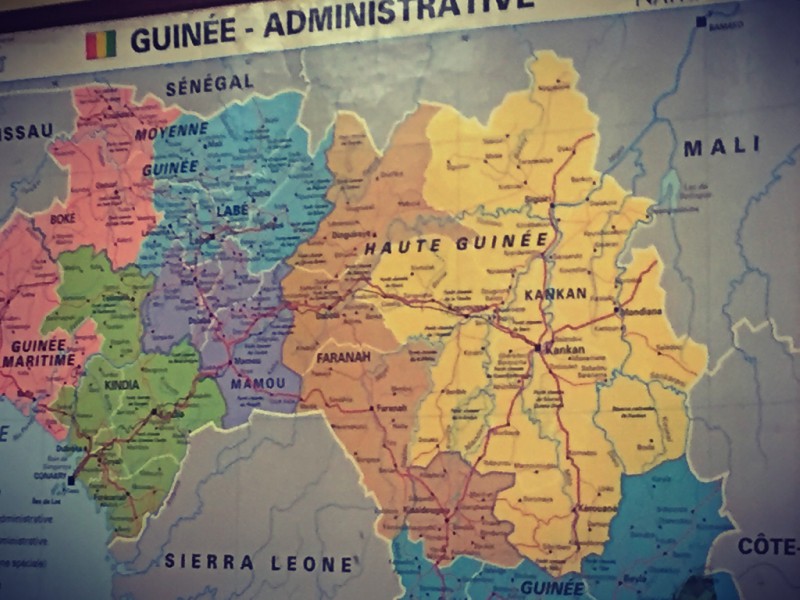 Carte de la Guinée avec les différentes régions et les pays limitrophes #Off2Africa 68 Conakry Guinée © Gilles Denizot 2017