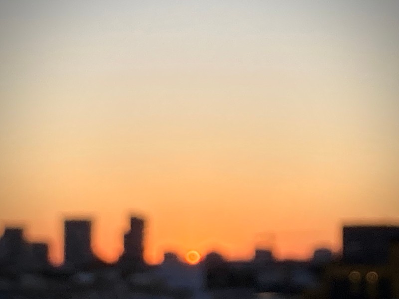 Lever de soleil à Barcelone ce matin ©GD24 #HolaBCN Foie maigre